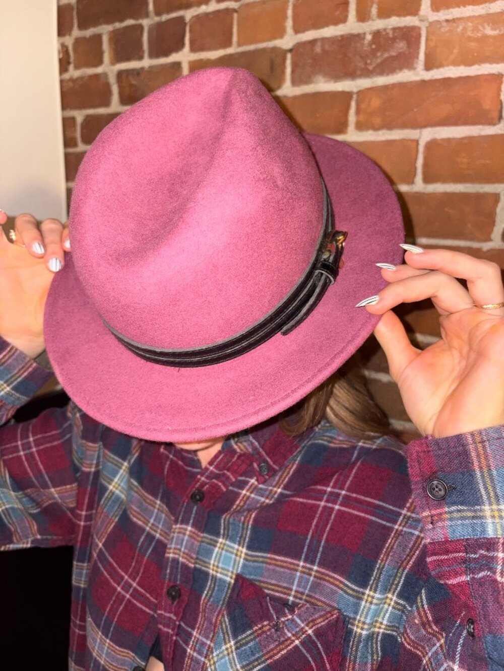 Vintage Raspberry Belted Felt Fedora - Picture 1 of 2